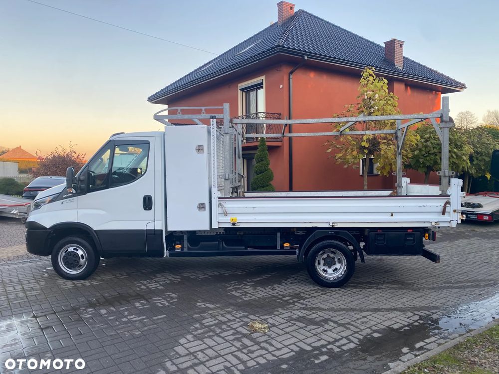 Iveco DAILY - 10