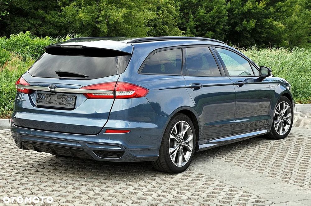 Ford Mondeo 2.0 EcoBlue ST-Line - 11