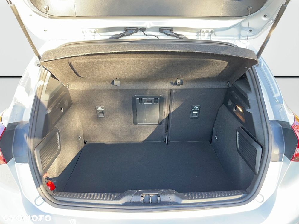 Ford Focus 1.0 EcoBoost ST-Line X - 17