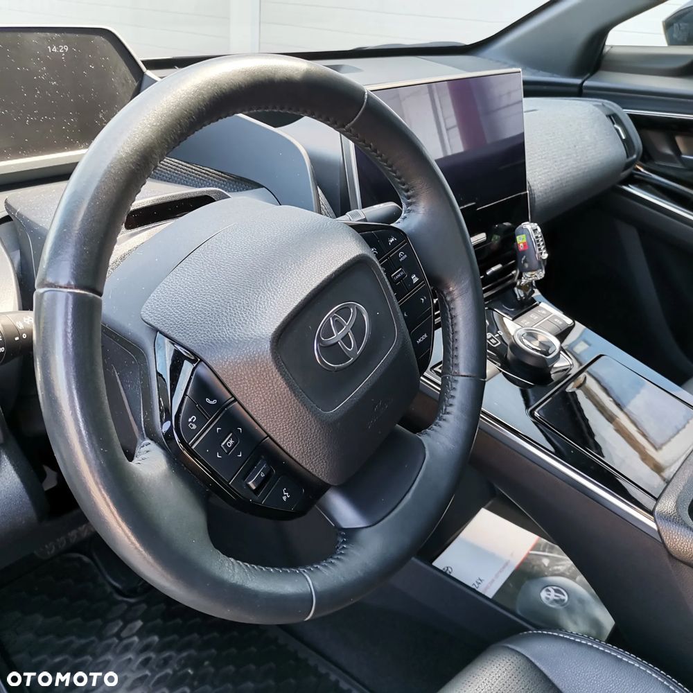 Toyota bZ4X - 10