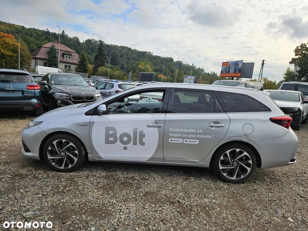 Toyota Auris - 14