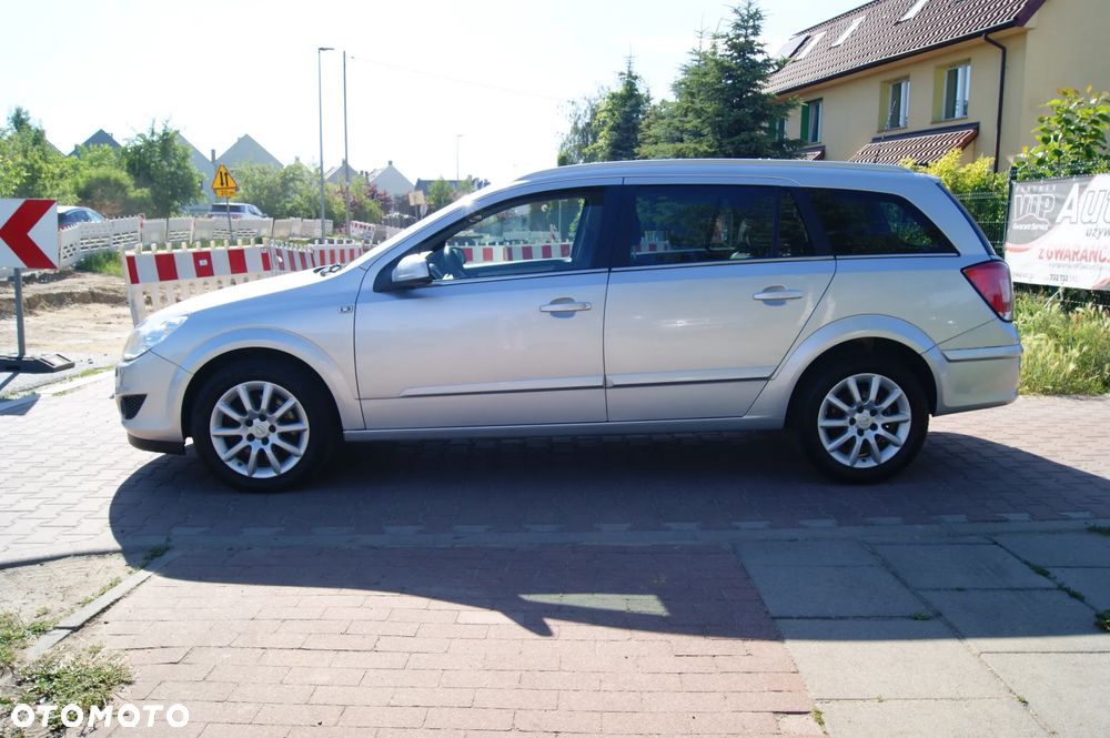 Opel Astra 1.9 CDTI Elegance - 7