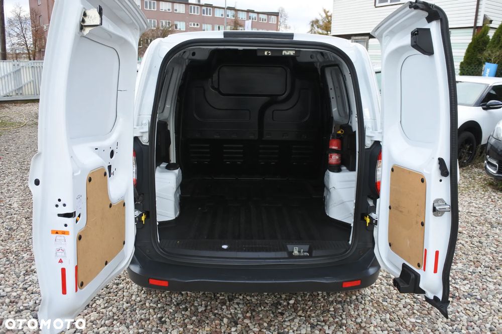 Ford TRANSIT COURIER - 19