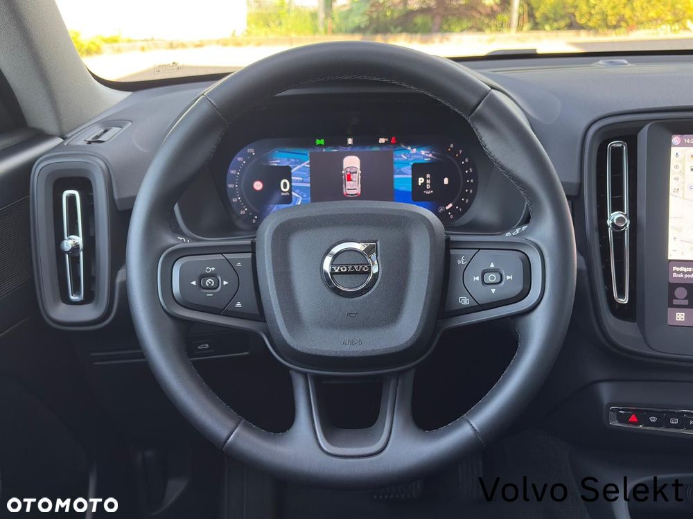 Volvo XC 40 - 22