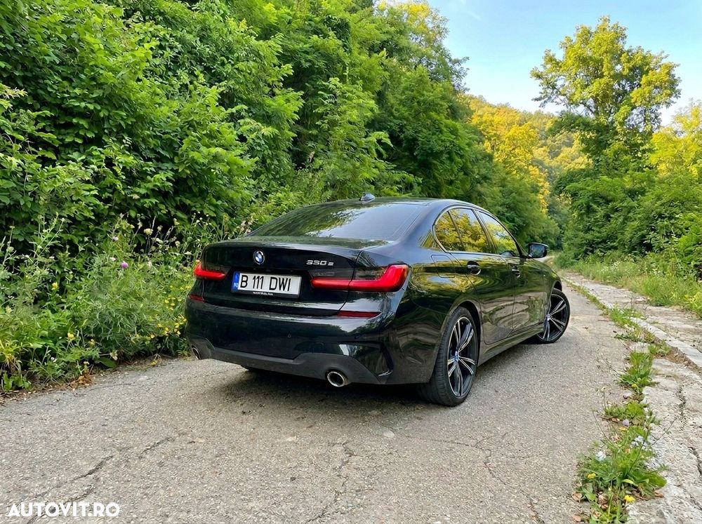 BMW Seria 3 330e Aut. M Sport - 3