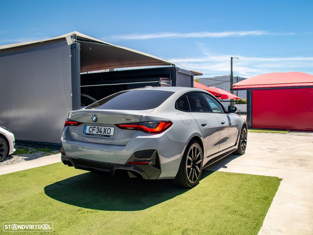 BMW i4 eDrive40 Pack Desportivo M - 7