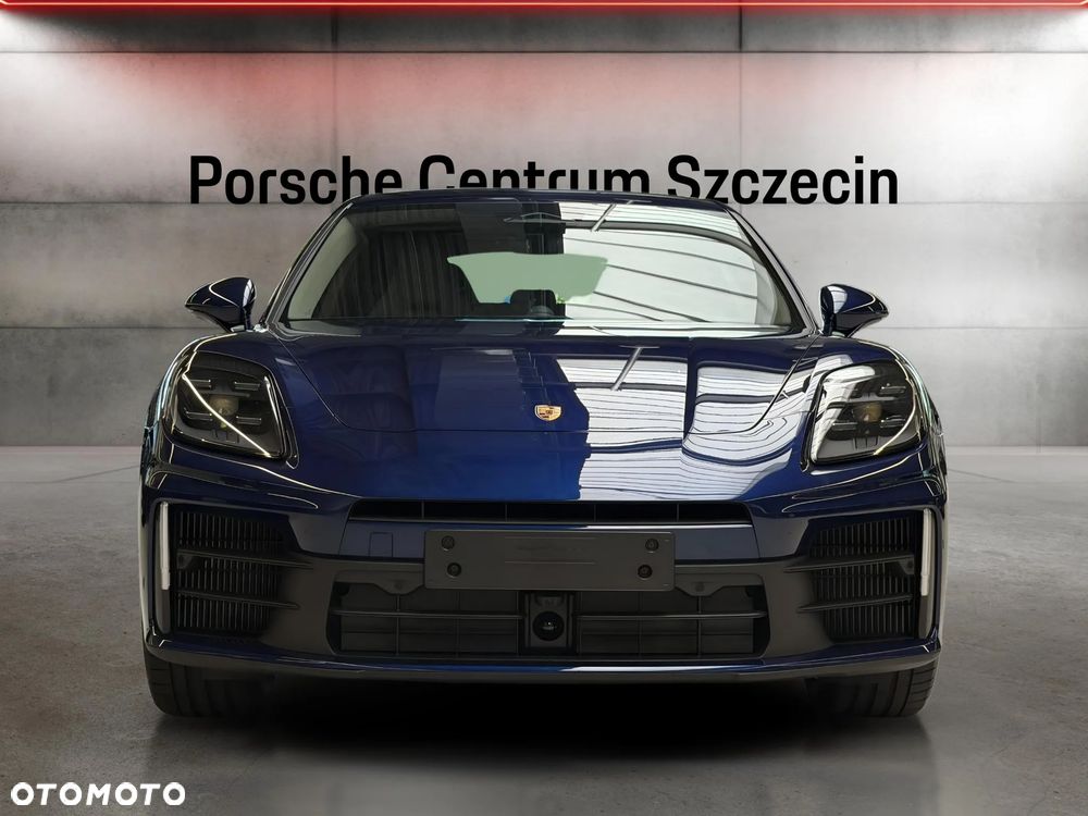 Porsche Panamera 4 E-Hybrid PHEV - 9