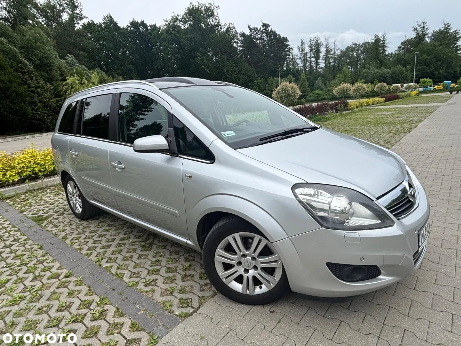 Opel Zafira 1.8 Cosmo - 15
