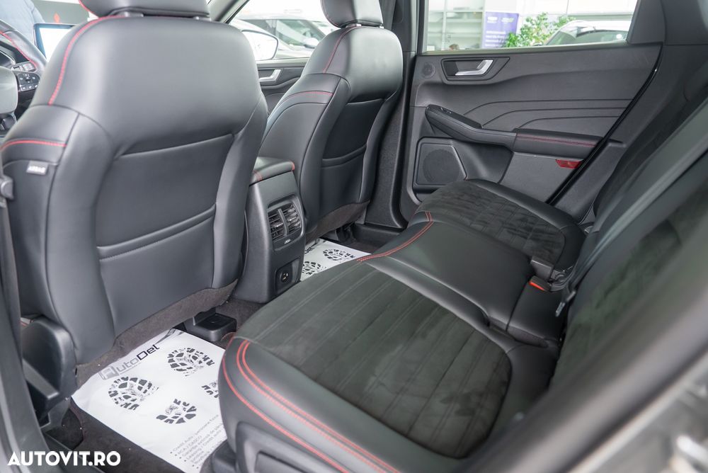 Ford Kuga 2.5 Duratec PHEV ST-LINE - 21