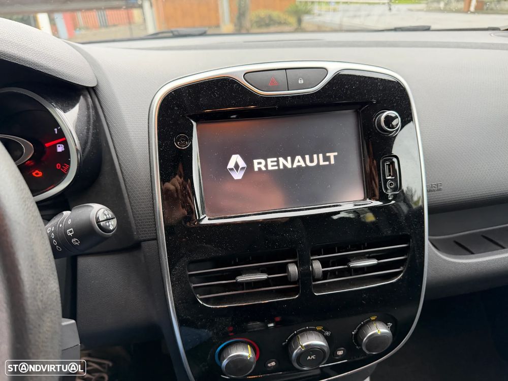 Renault Clio 1.5 dCi # - 6