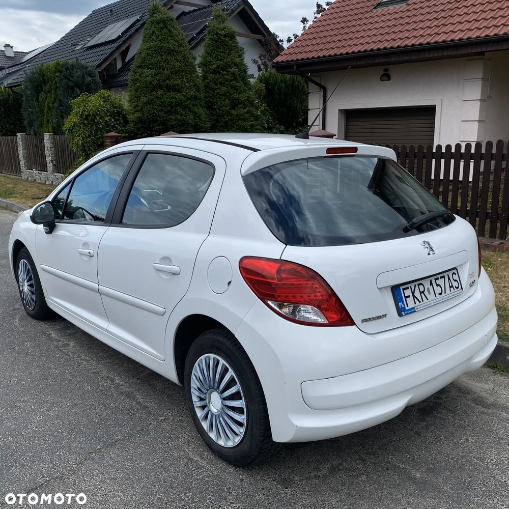 Peugeot 207 1.4 HDi Active - 2