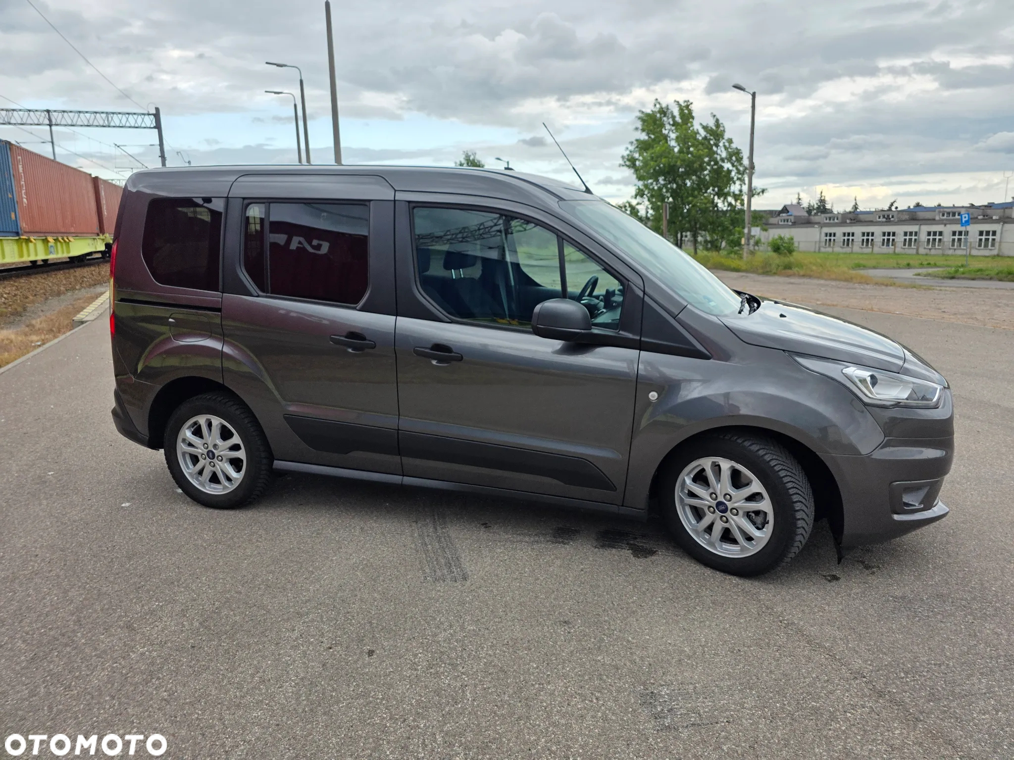 Ford Transit Connect 240 L2 Autm Trend - 12