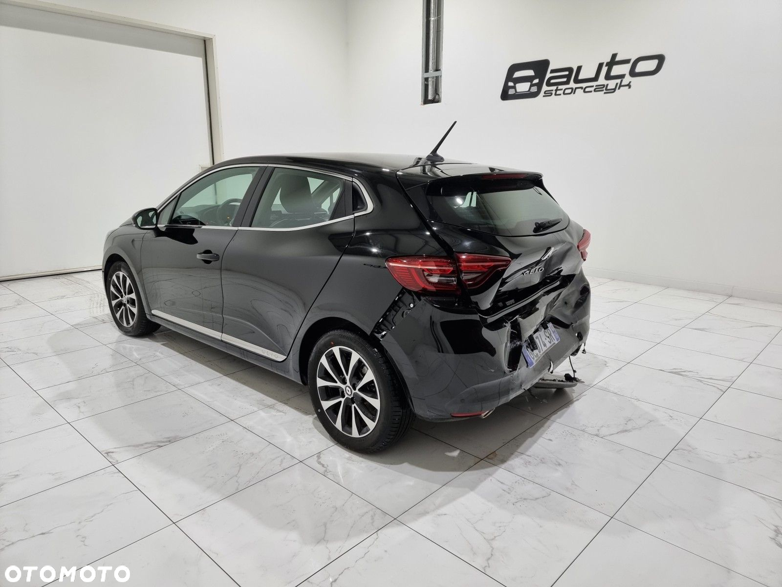 Renault Clio - 7