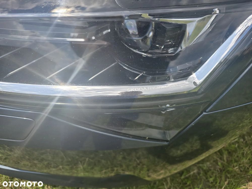 Skoda Superb 2.0 TDI Ambition - 4