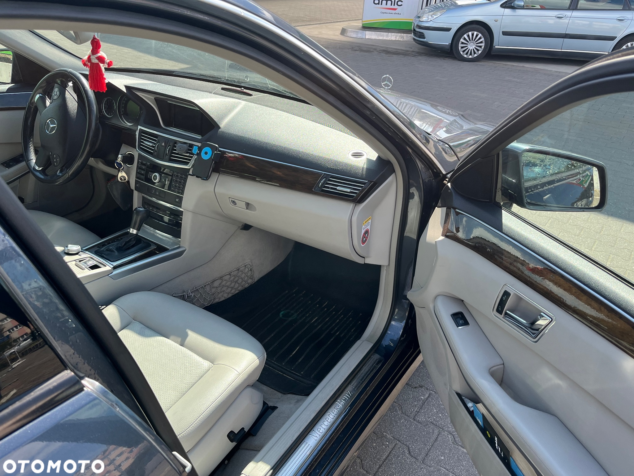 Mercedes-Benz Klasa E 200 T BlueTEC 7G-TRONIC - 5