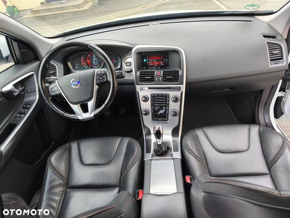 Volvo XC 60 D3 Ocean Race - 17