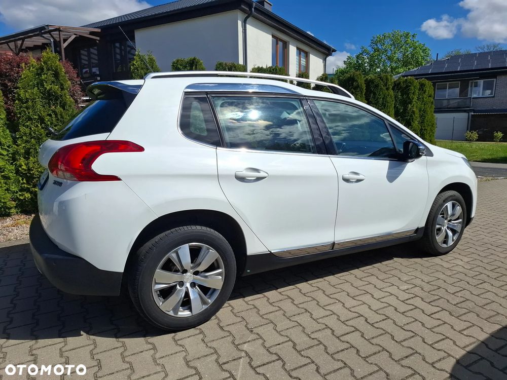 Peugeot 2008 BlueHDi 100 STOP & START Active - 3