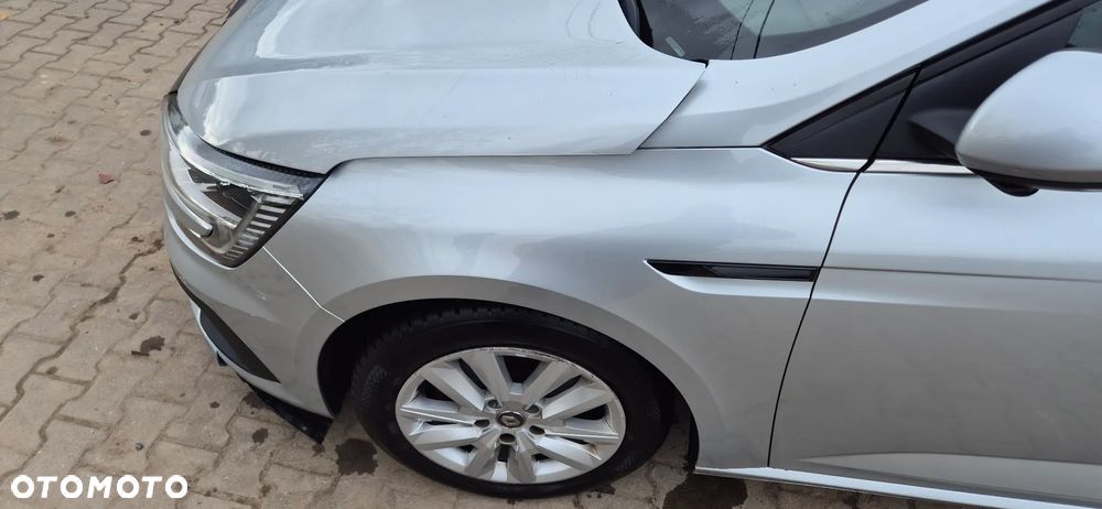 Renault Megane 1.5 Blue dCi Intens - 8