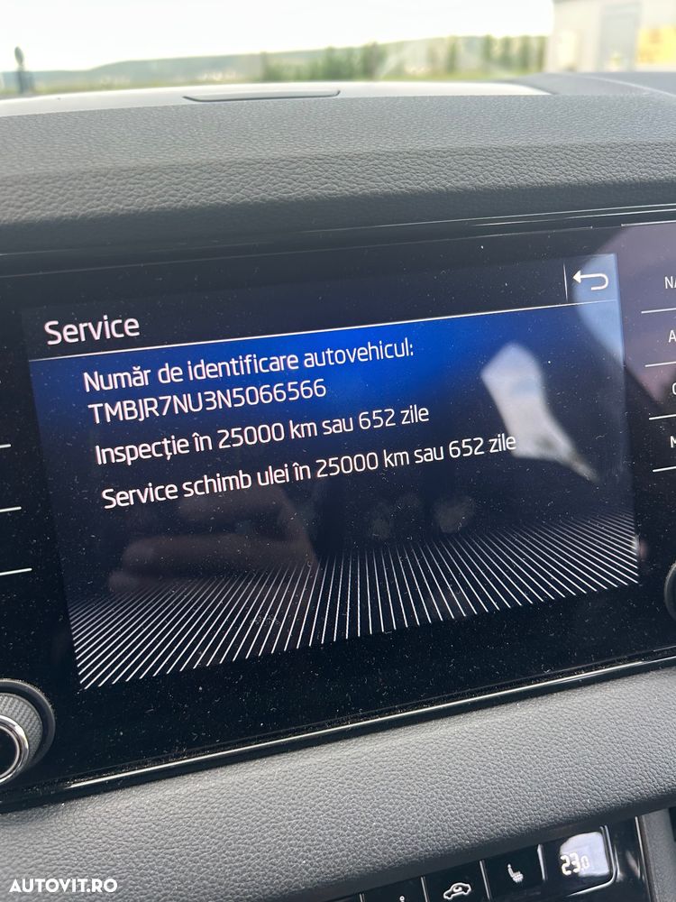 Skoda Karoq 1.5 TSI DSG Style - 27
