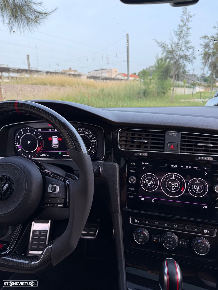 VW Golf GTI TCR 2.0 TSI OPF DSG - 15