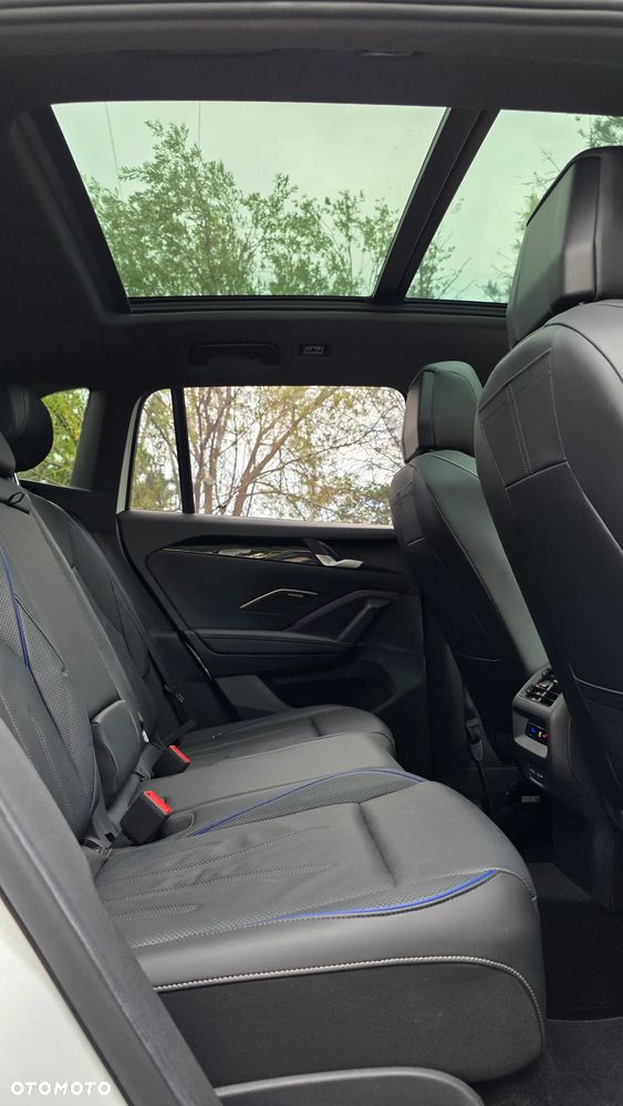 Volkswagen Tiguan 2.0 TDI 4Mot R-Line DSG - 26