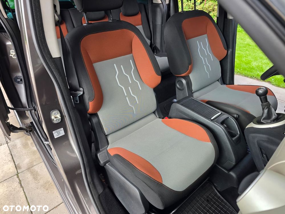 Peugeot Partner 1.6 HDi Active - 28