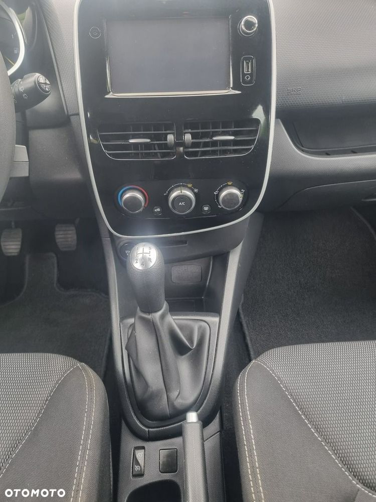 Renault Clio - 20