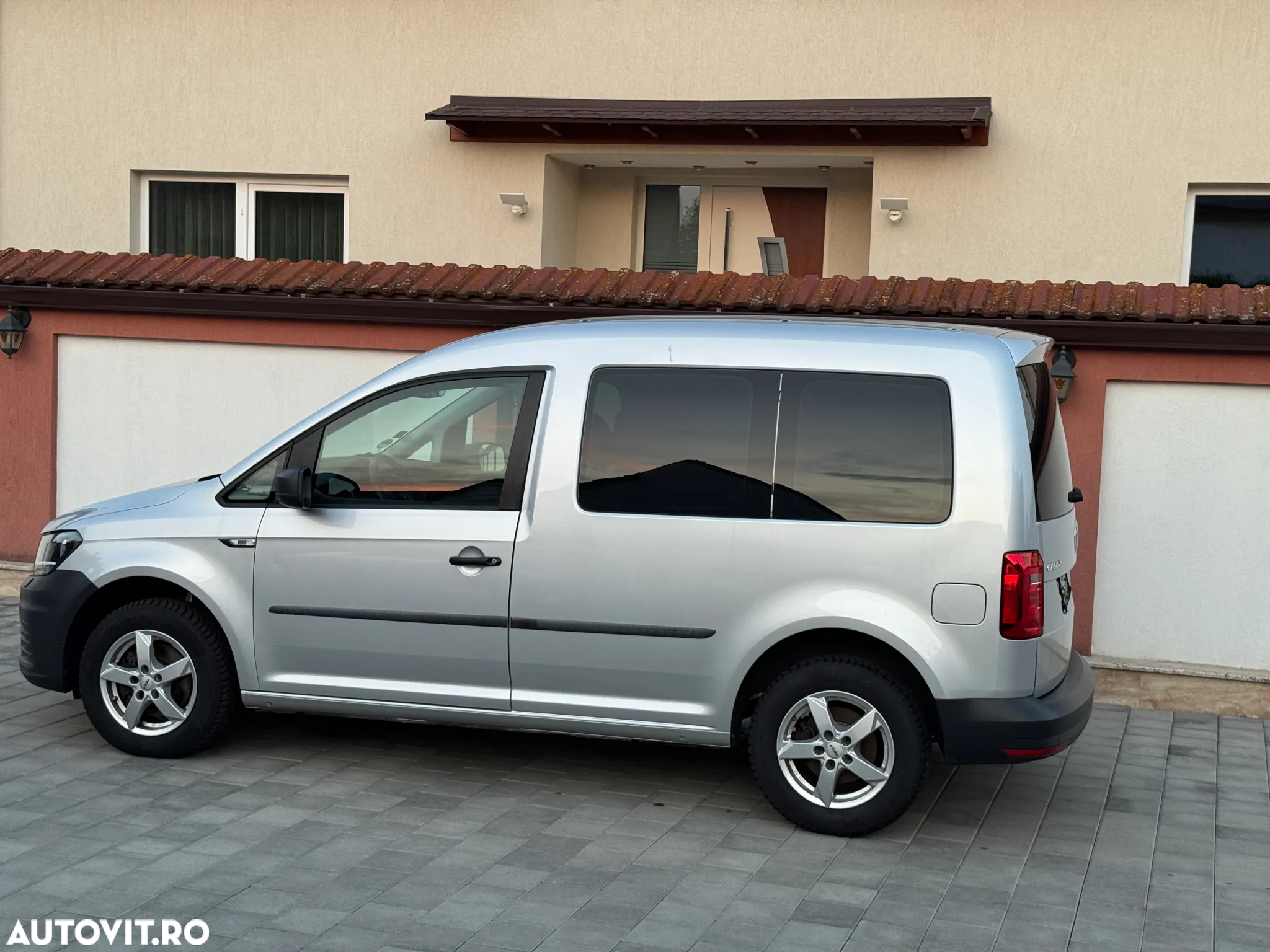Volkswagen Caddy 2.0 TDI (5-Si.) - 6