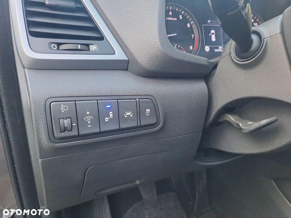 Hyundai Tucson 1.6 GDi 4WD Premium - 38