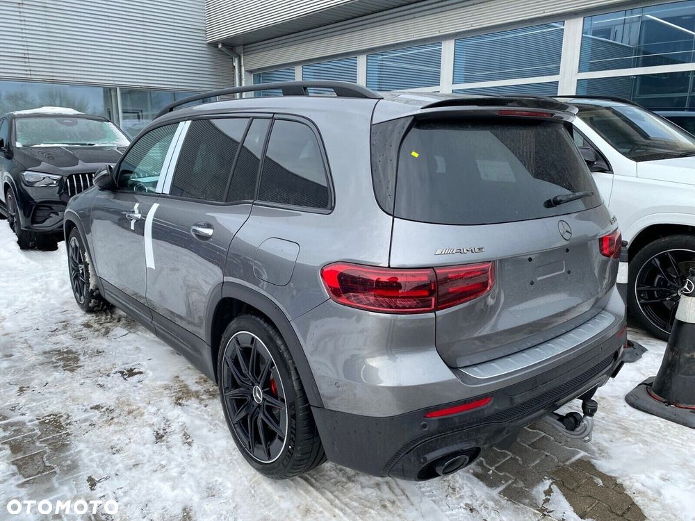 Mercedes-Benz GLB - 5