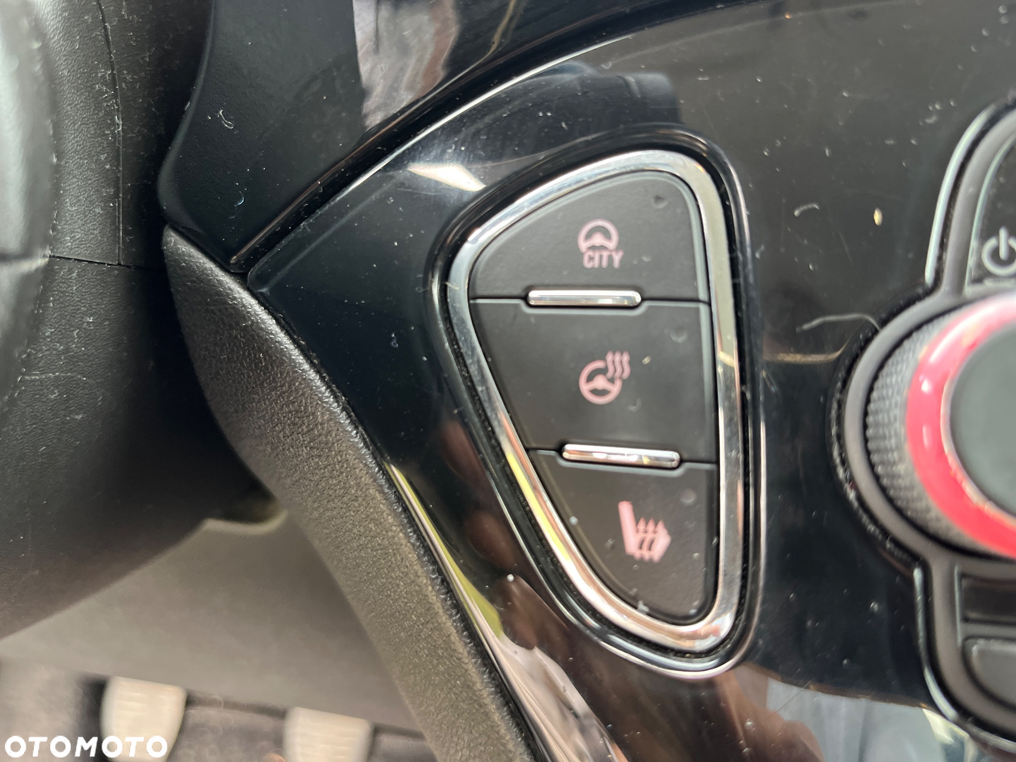 Opel Adam 1.2 Glam S&S - 13