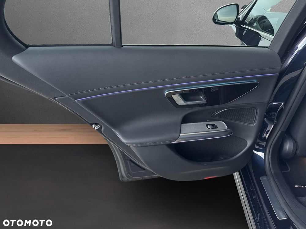 Mercedes-Benz Klasa E - 14