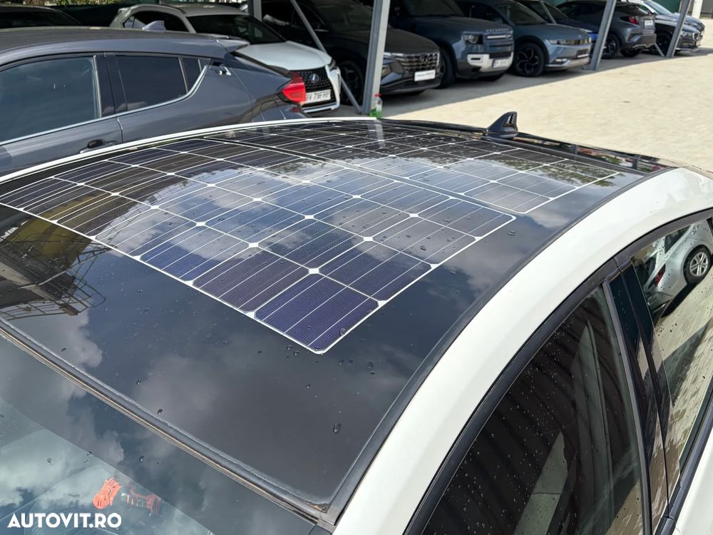 Toyota Prius - 8