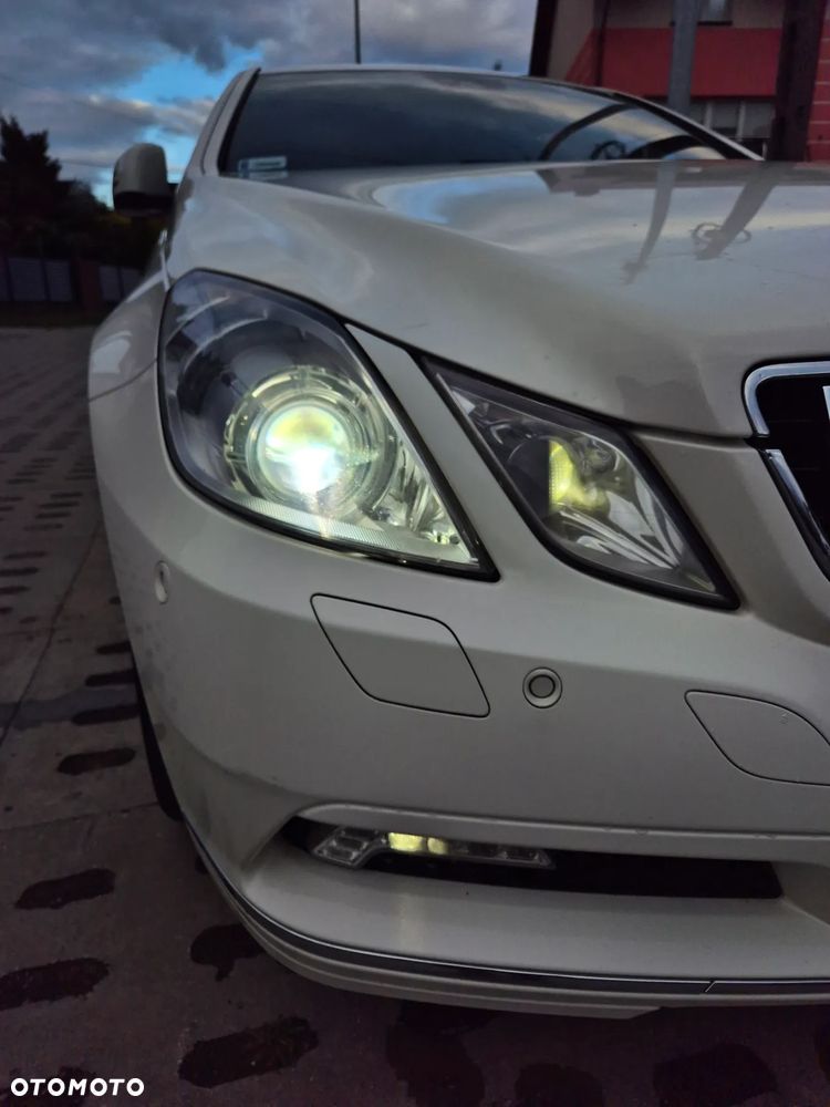 Mercedes-Benz Klasa E 250 CDI DPF Coupe BlueEFFICIENCY Avantgarde - 38