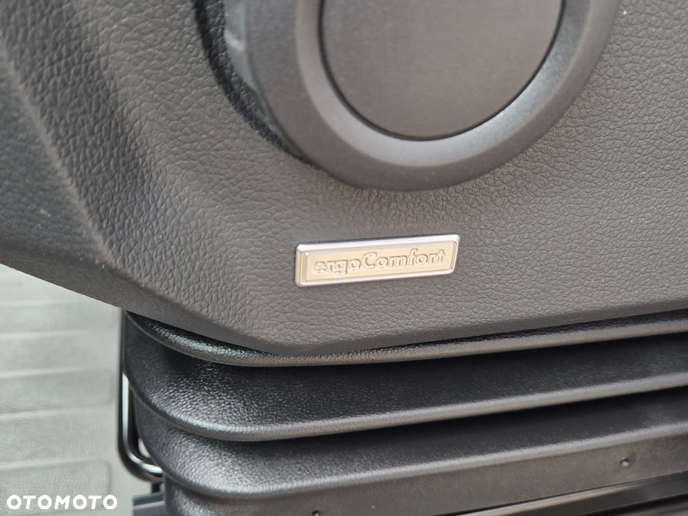 Volkswagen Crafter - 16