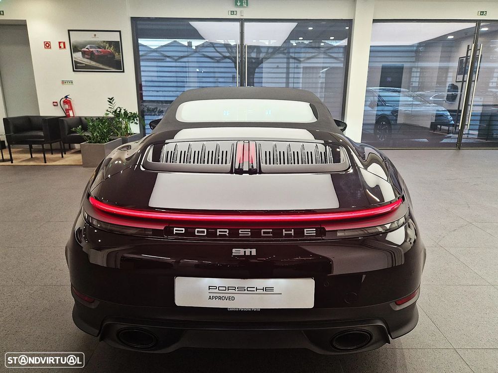 Porsche 911 (992) Carrera - 6