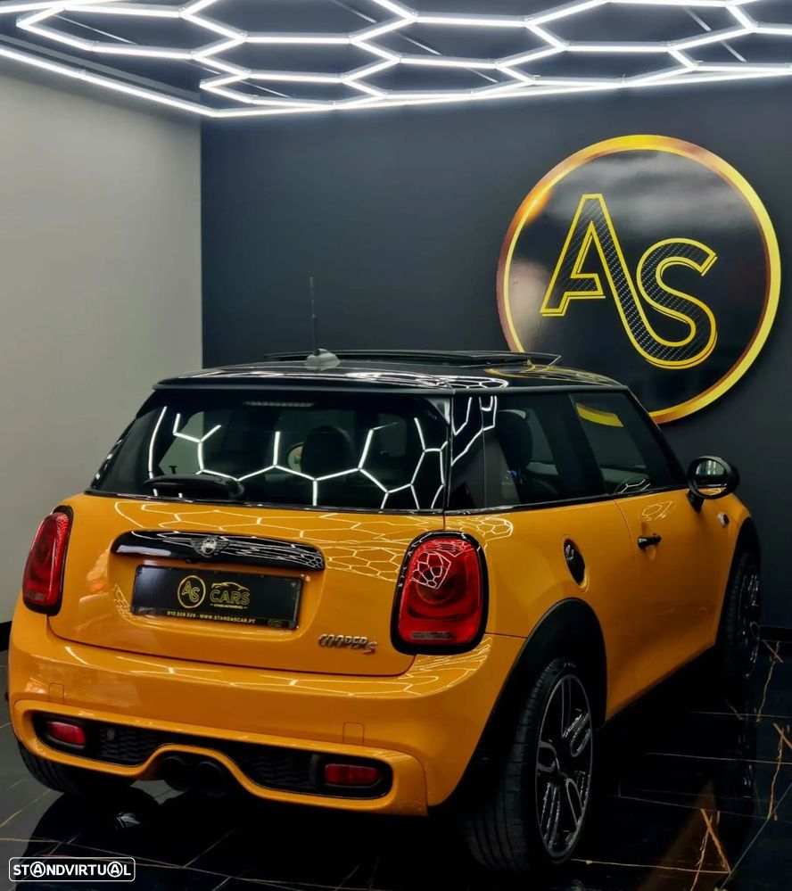 MINI 3 Portas - 21