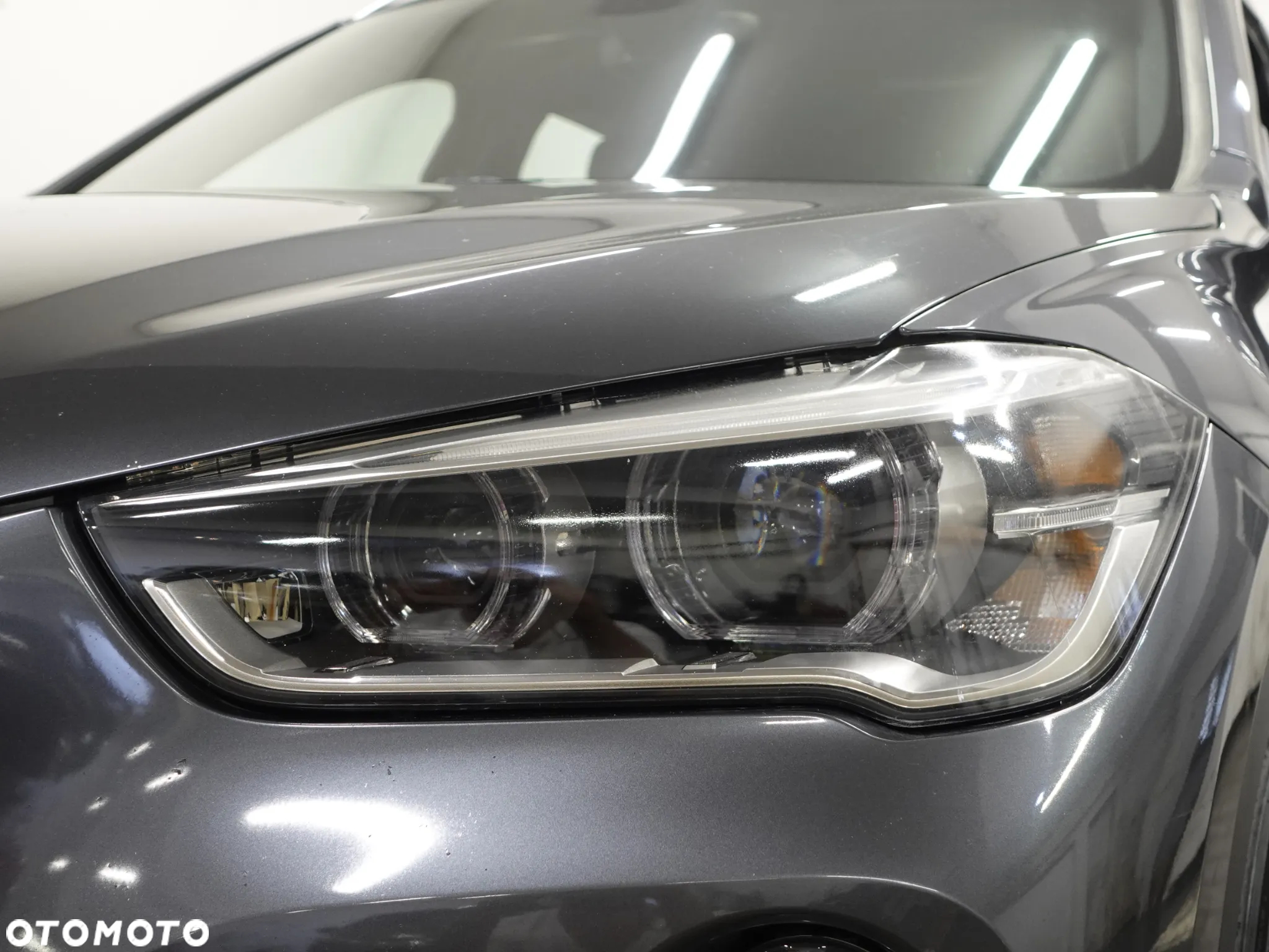 BMW X1 xDrive18d - 15