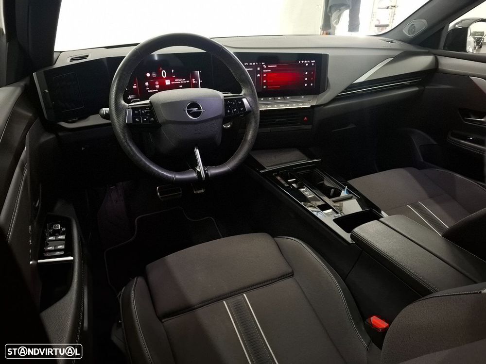 Opel Astra Sports Tourer 1.2 Turbo Auto GS Line - 11