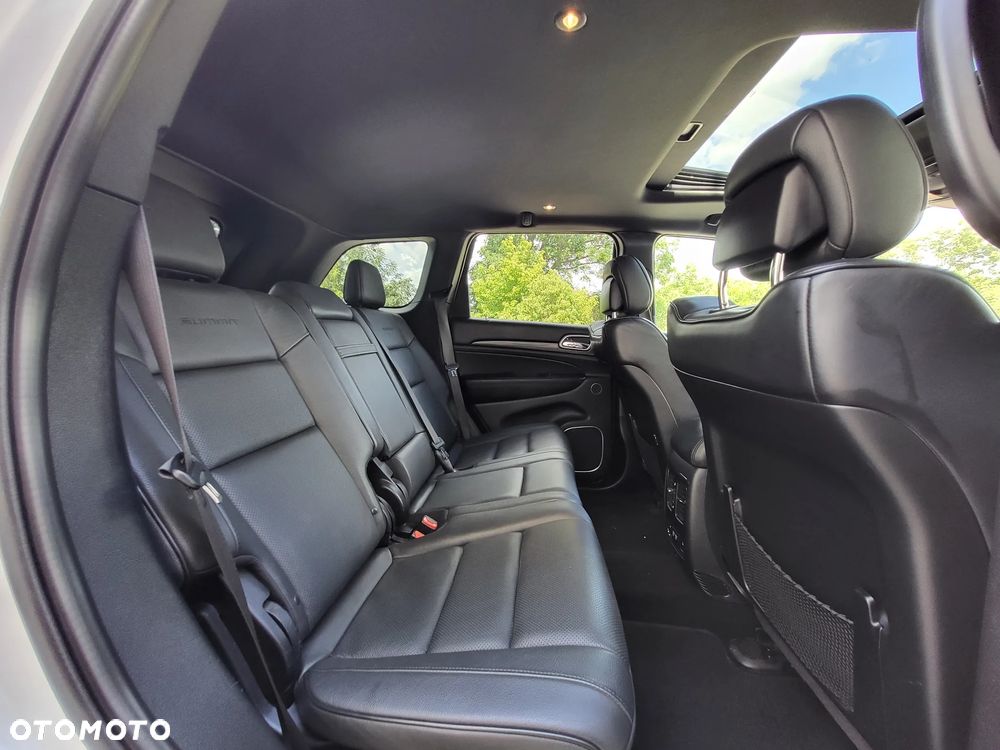 Jeep Grand Cherokee - 20