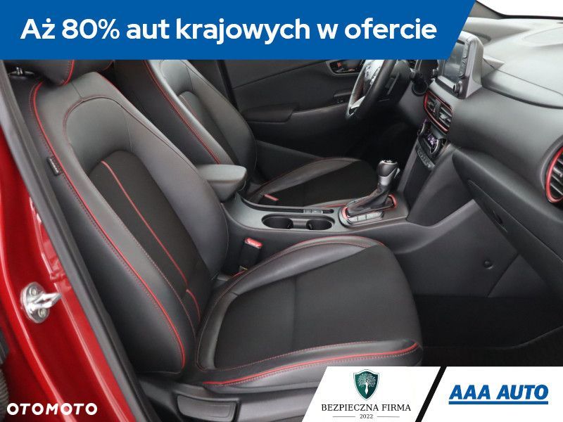 Hyundai Kona - 11