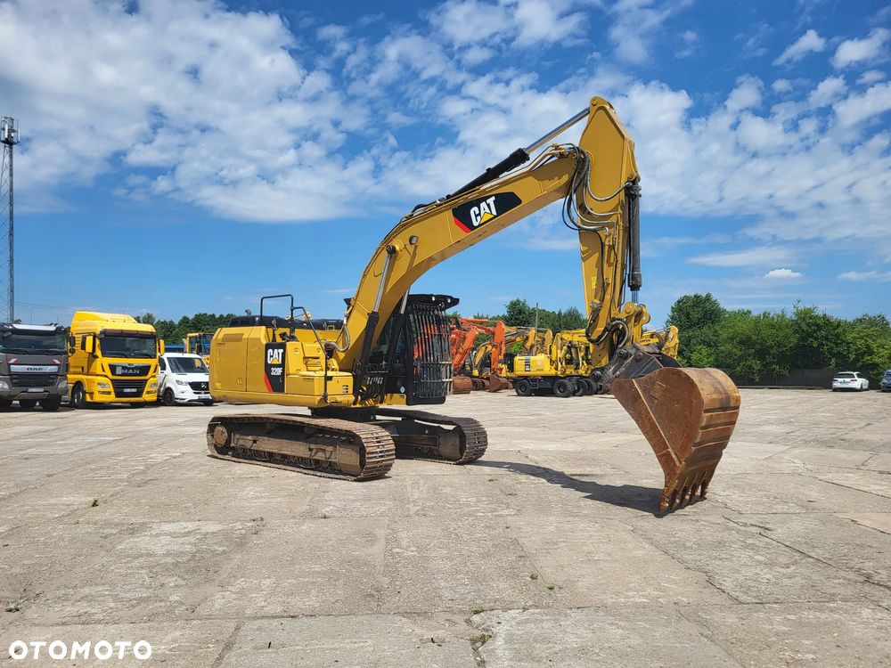 Caterpillar 320 FL spr z Niemiec oryginał - 8