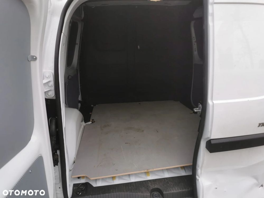 Mercedes-Benz CITAN - 10
