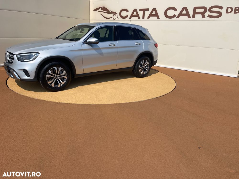 Mercedes-Benz GLC 300 d 4MATIC 9G-TRONIC - 6