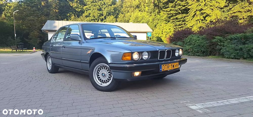 BMW Seria 7 - 1