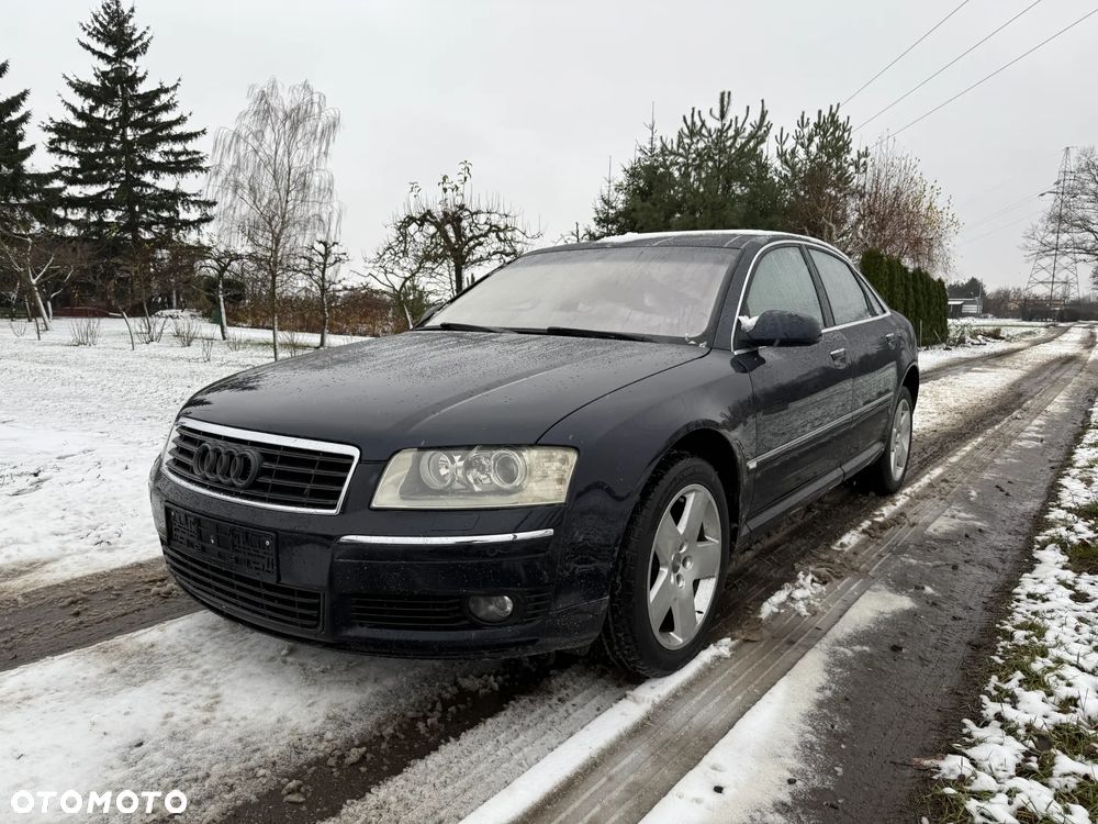Audi A8 - 3