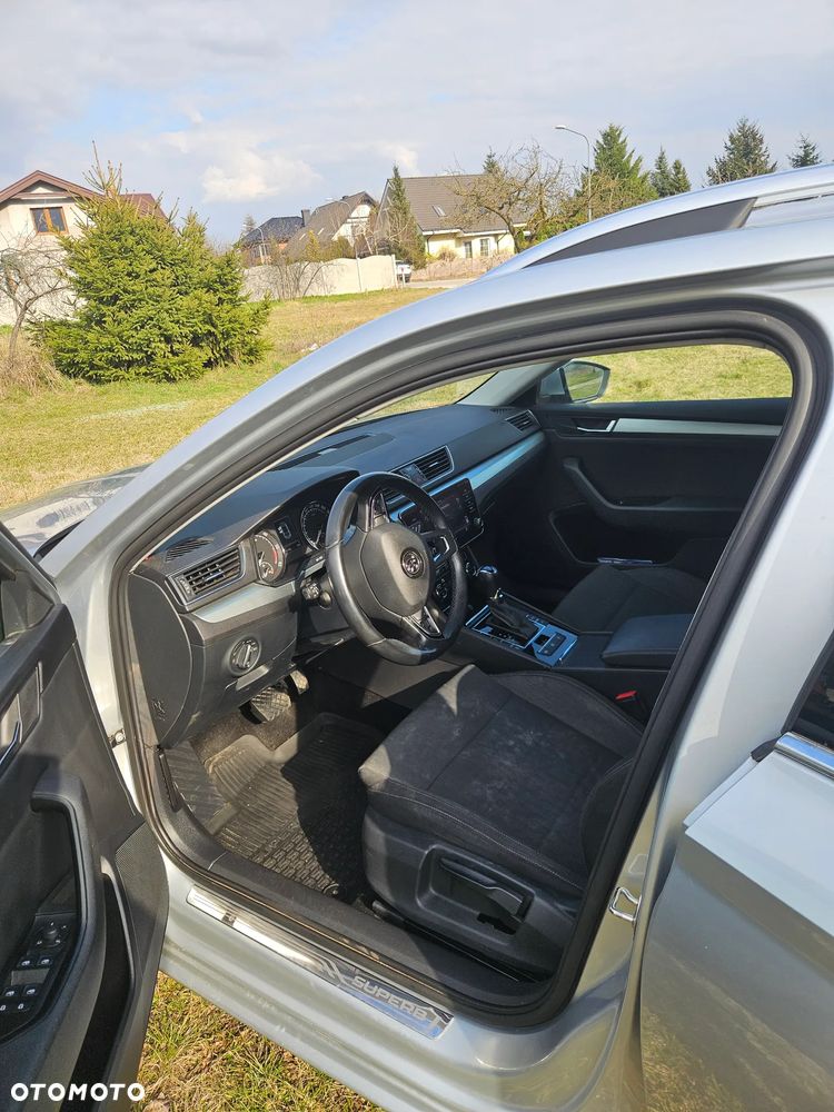 Skoda Superb 2.0 TDI SCR Ambition DSG - 13