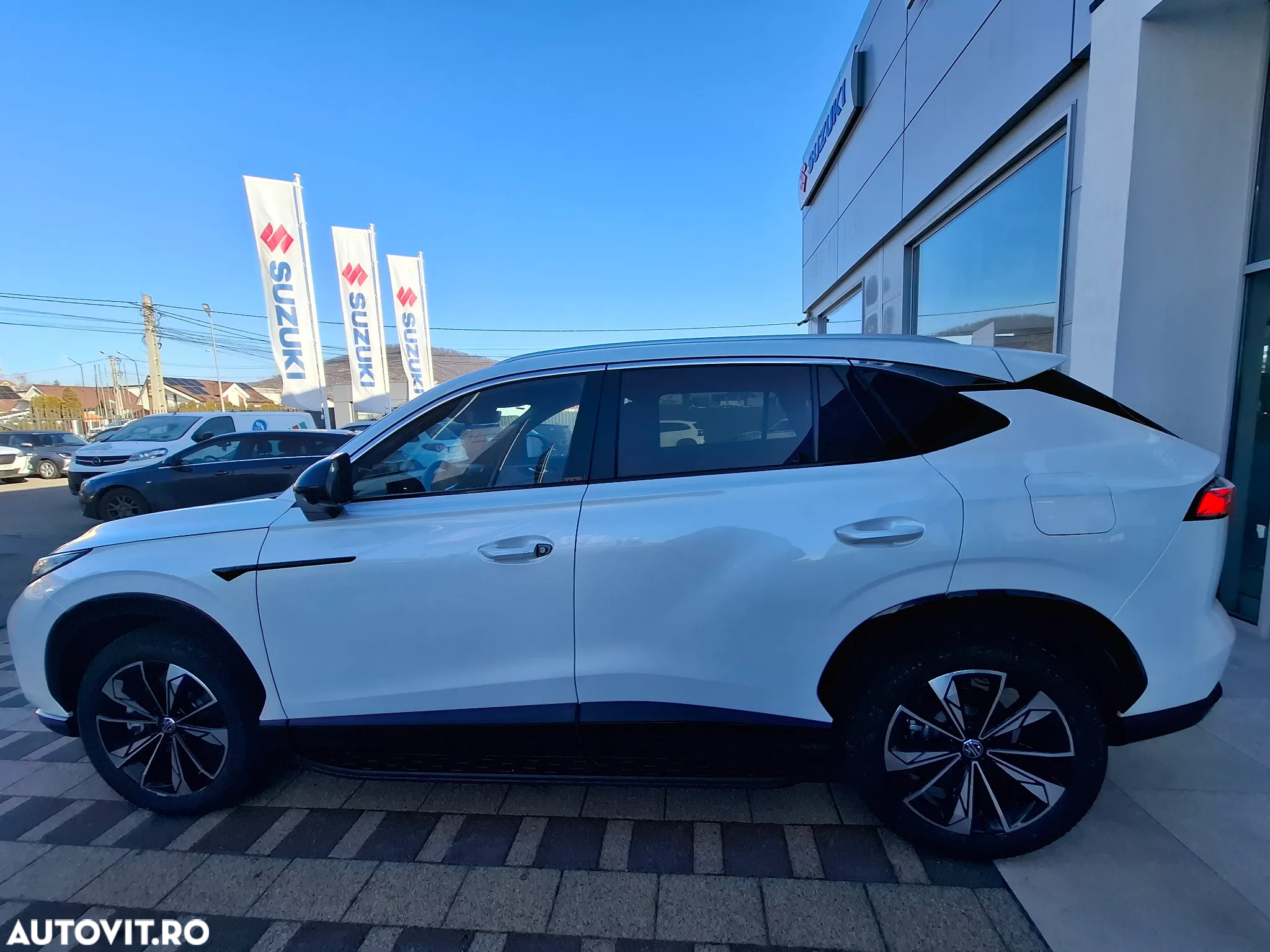 MG EHS 1.5 T-GDi AT PHEV Exclusive - 4