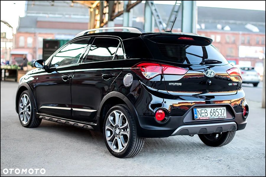 Hyundai i20 blue 1.0 T-GDI Active YES Plus - 5