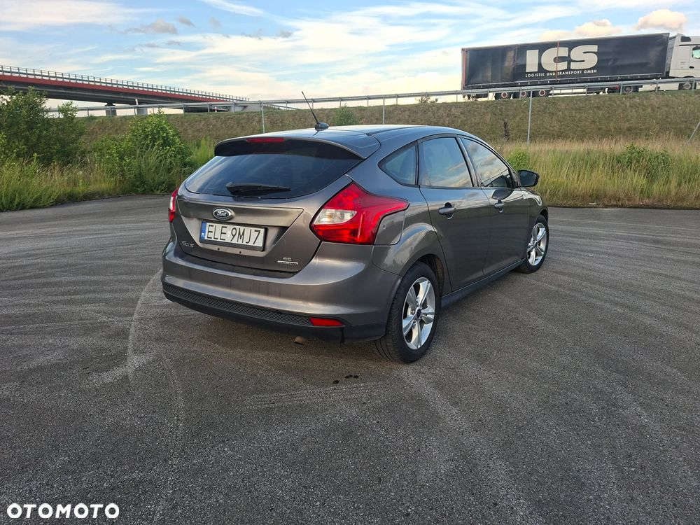 Ford Focus - 5